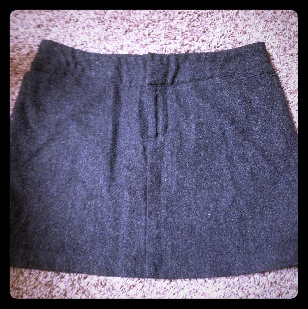 Comfy wool skirt